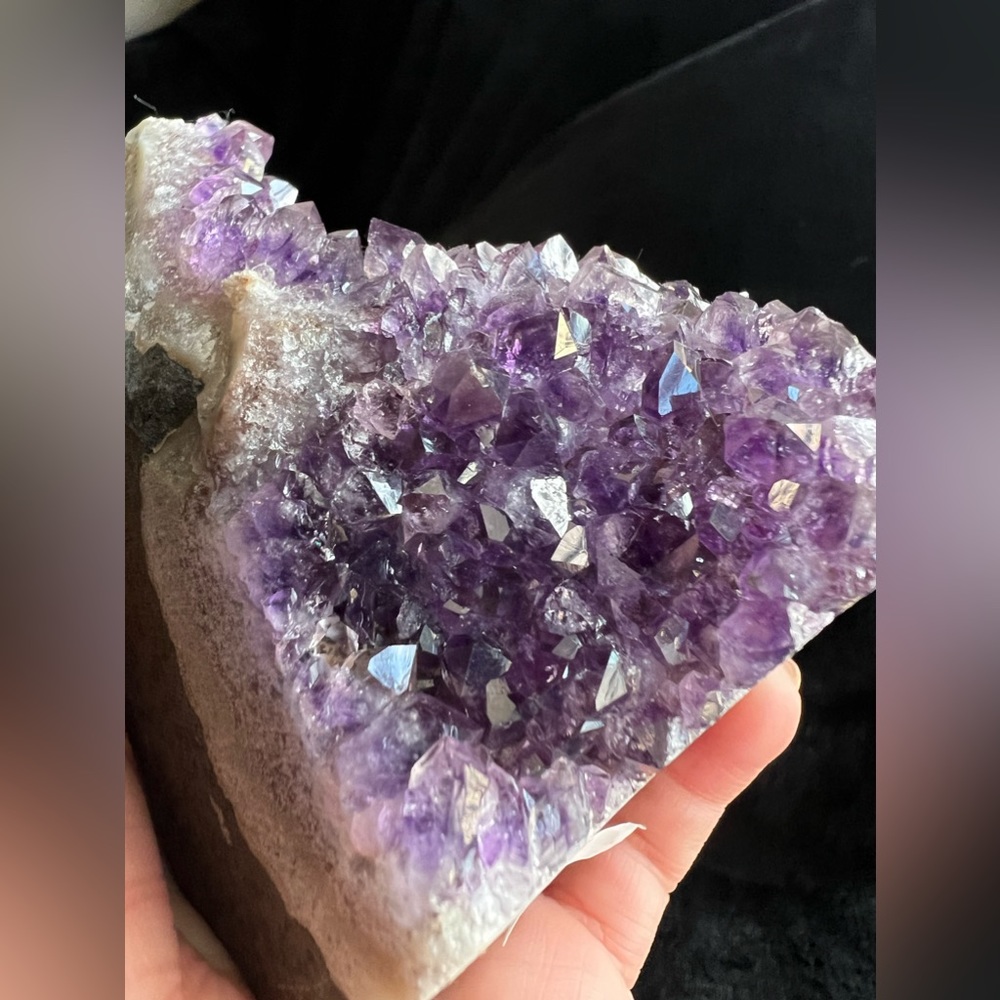 Amethyst Cluster - Picture 6 of 9